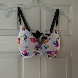 PINK🌸by Victoria secret push up bra